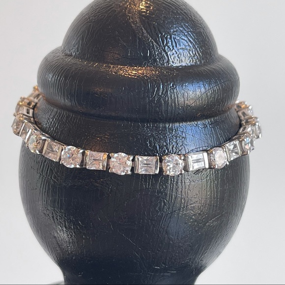 ✅ SOLD ✅ TENNIS BRACELET Gorgeous Sterling Silver & CZ 7.5” - Picture 4 of 16